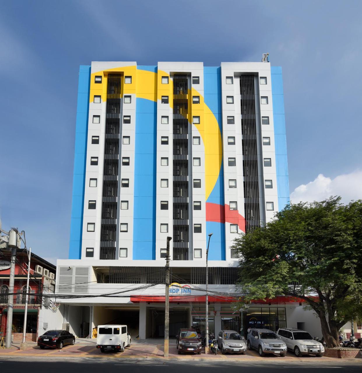 Hop Inn Hotel Tomas Morato Quezon City Dış mekan fotoğraf