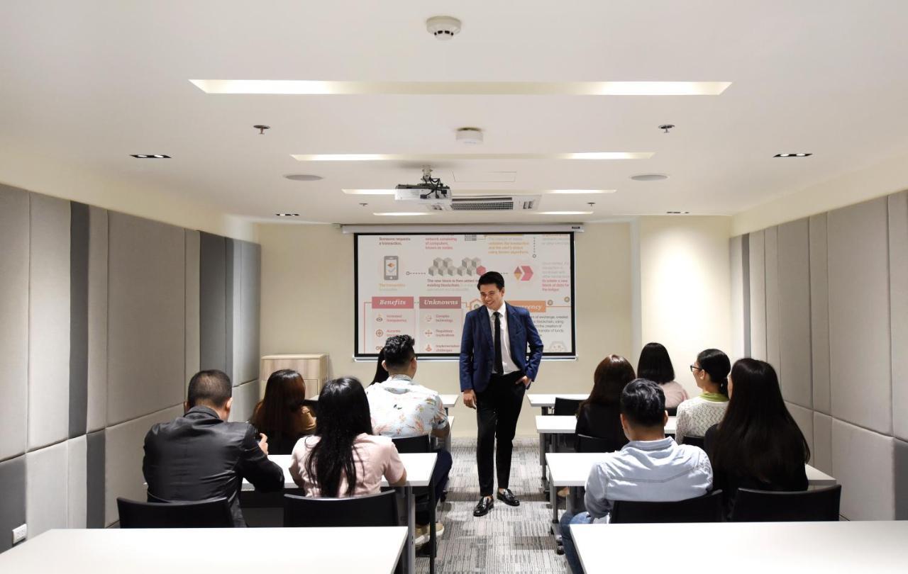 Hop Inn Hotel Tomas Morato Quezon City Dış mekan fotoğraf